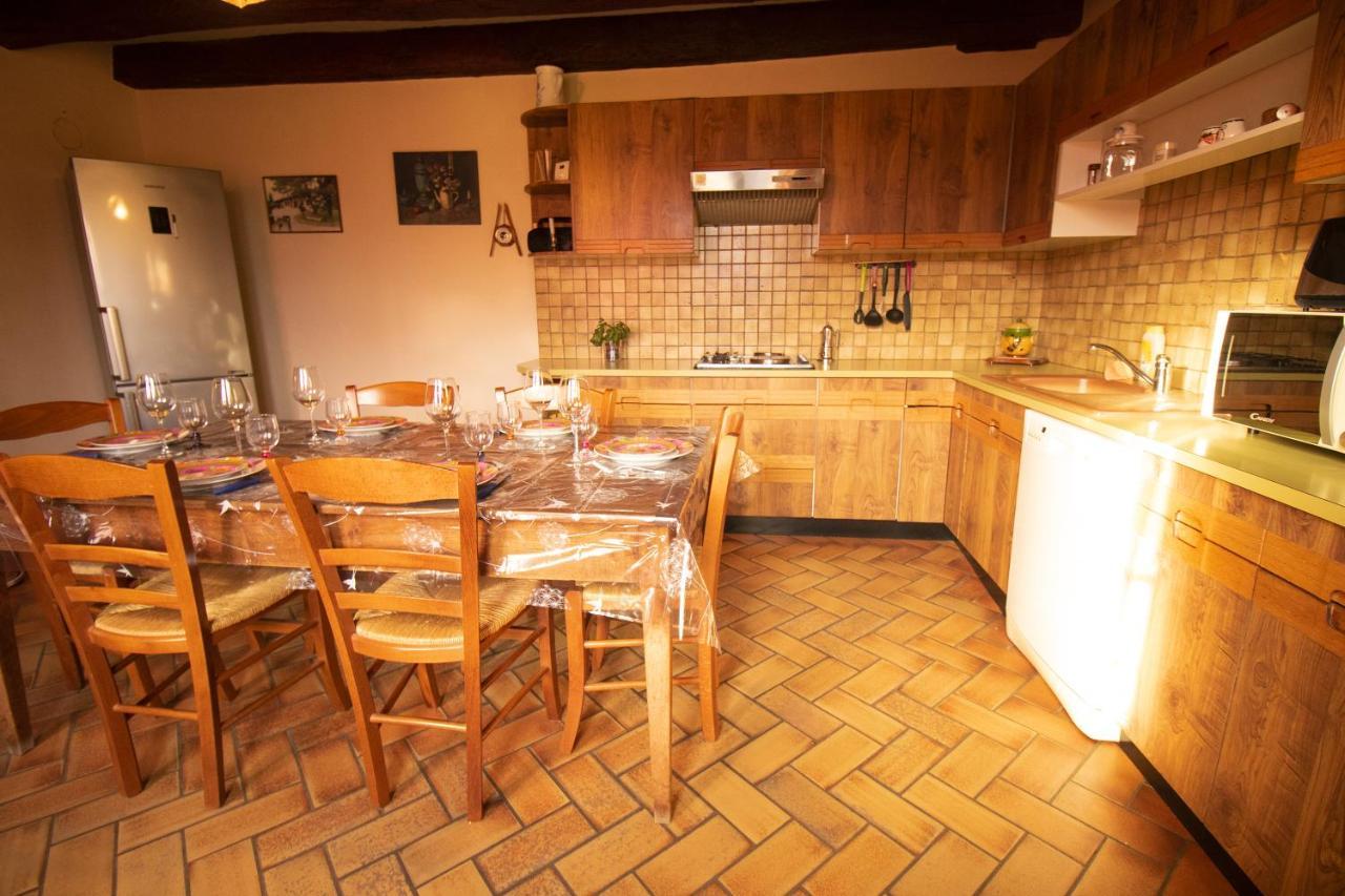 Ferme Bressane - 4 Chambres Saint-Etienne-du-Bois  ภายนอก รูปภาพ