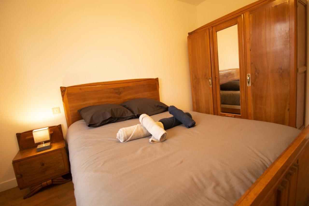 Ferme Bressane - 4 Chambres Saint-Etienne-du-Bois  ภายนอก รูปภาพ